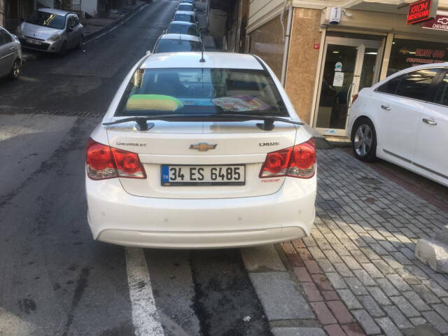 Bagaj Üstü Spoiler Sedan Boyasız Evrensel Ledli Yüksek - 2
