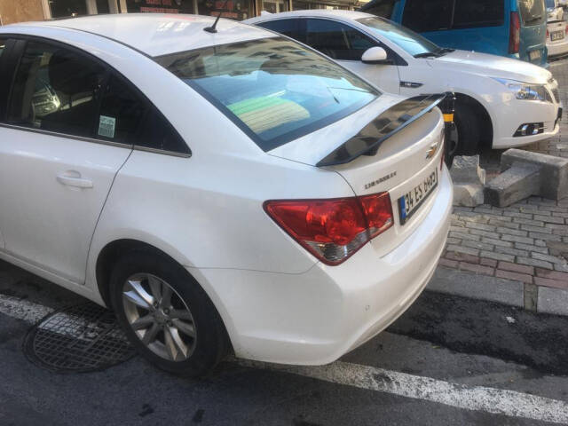 Bagaj Üstü Spoiler Sedan Boyasız Evrensel Ledli Yüksek - 7