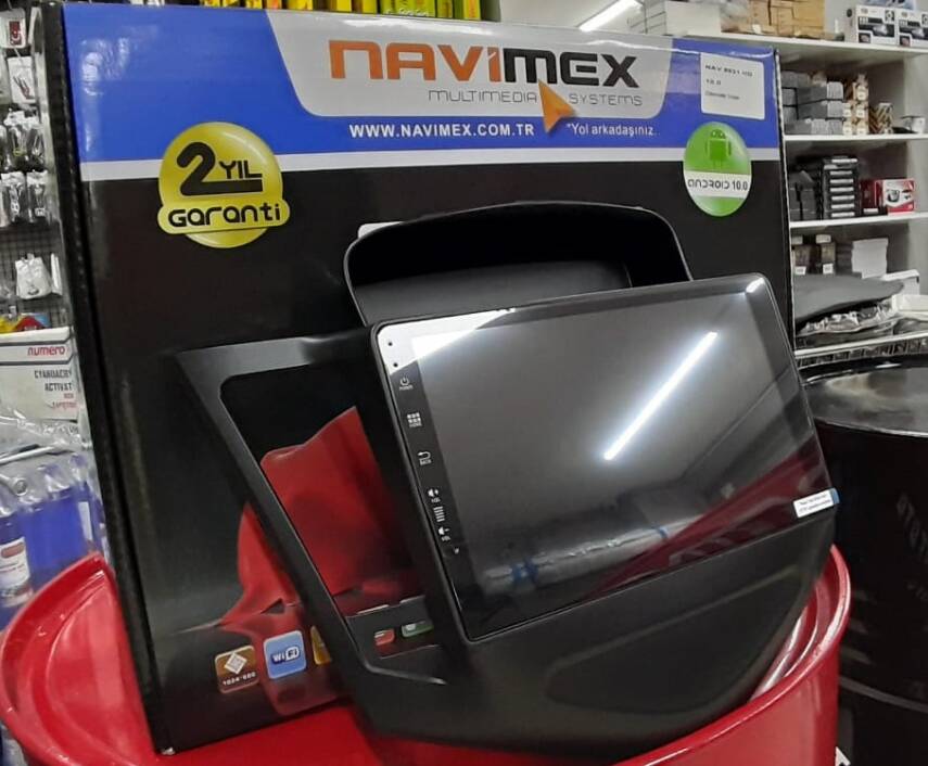 Cruze 9 İnç Yatay Tesla Multimedya 2 Ram Car Play Navimex - 4