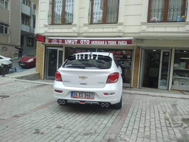 Cruze Hatchback 4 Çıkış Difüzör - 1