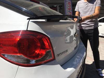 Cruze Hb Bagaj Spoiler Ayaklı Yeni Model Karbon - 10