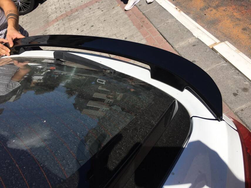 Cruze Hb Bagaj Spoiler Ayaklı Yeni Model Parlak Siyah - 11