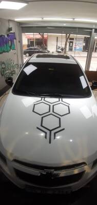 Kaput Üzeri Bal Peteği Sticker - 1