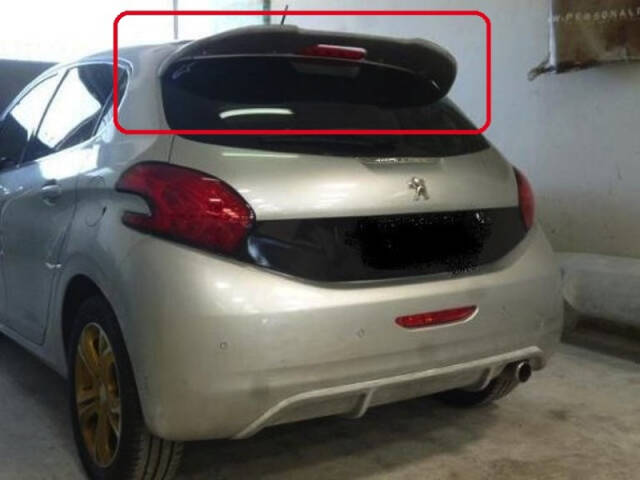 Peugeot 208 Spoiler Cam Üstü - 3