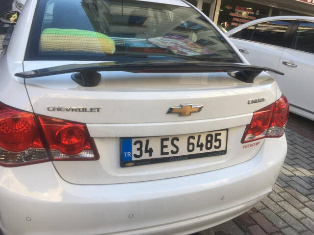 Sedan Araçlar İçin Üniversal 7D Karbon Spoiler - 3