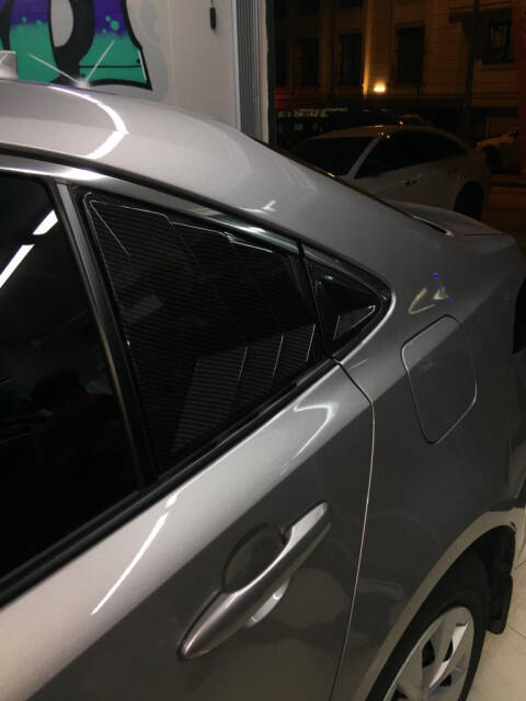 Toyota Corolla 2019 Arka Kelebek Cam Kaplama Spoiler Mat Siyah - 1