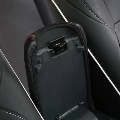 Toyota Corolla 2019 Sonrası Kol Dayama Deri Kılıf Kırmızı - 1